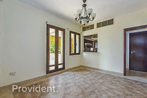Apartment in Dubai Festival City, Dubai 3 bedrooms, 307 sq.m. № 2860 - photo 5