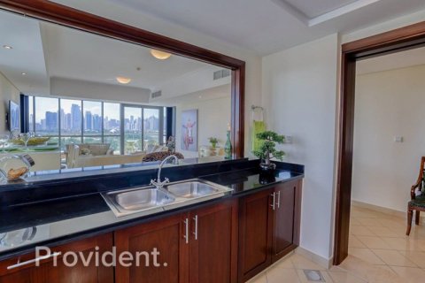 Apartment in The Views, Dubai 3 bedrooms, 187.4 sq.m. № 2875 - photo 15