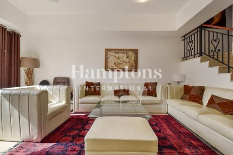 Villa in Arabian Ranches 2, Dubai 4 bedrooms, 284.87961726 sq.m. № 85395 - photo 3