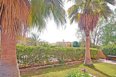 Villa in Arabian Ranches 2, Dubai 4 bedrooms, 284.87961726 sq.m. № 85395 - photo 10