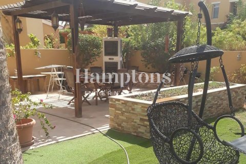 Villa in Arabian Ranches 2, Dubai 4 bedrooms, 284.87961726 sq.m. № 85395 - photo 6