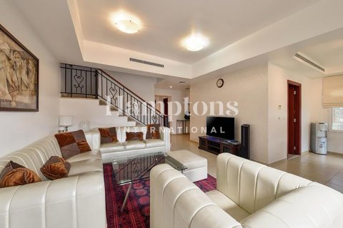 Villa in Arabian Ranches 2, Dubai 4 bedrooms, 284.88 sq.m. № 85395