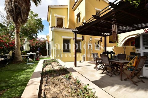 Villa in Arabian Ranches 2, Dubai 4 bedrooms, 284.87961726 sq.m. № 85395 - photo 4