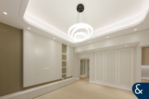 Apartment in Old Town, Dubai 2 bedrooms, 232 sq.m. № 79259 - photo 3