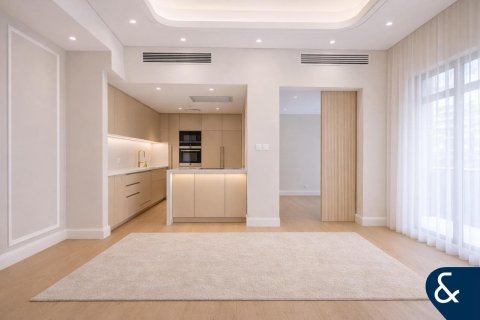Apartment in Old Town, Dubai 2 bedrooms, 232 sq.m. № 79259 - photo 12