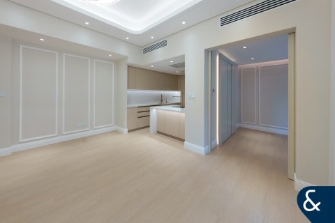 Apartment in Old Town, Dubai 2 bedrooms, 232 sq.m. № 79259 - photo 12