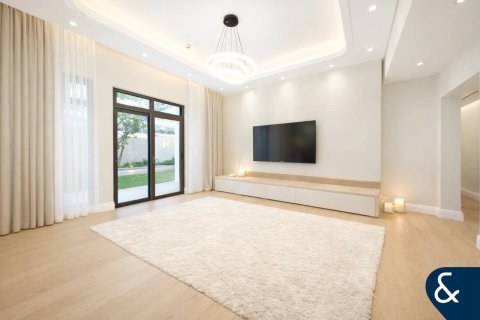 Apartment in Old Town, Dubai 2 bedrooms, 232 sq.m. № 79259 - photo 2
