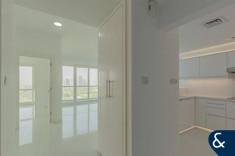 Apartment in The Views, Dubai 1 bedroom, 79 sq.m. № 79262 - photo 5