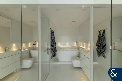 Apartment in The Views, Dubai 1 bedroom, 79 sq.m. № 79262 - photo 13