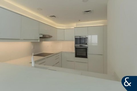 Apartment in The Views, Dubai 1 bedroom, 79 sq.m. № 79262 - photo 7