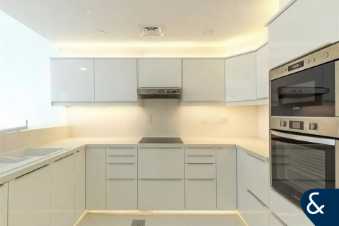 Apartment in The Views, Dubai 1 bedroom, 79 sq.m. № 79262 - photo 6