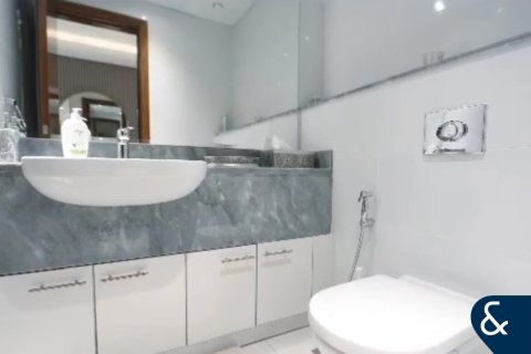 Apartment in AL HABTOOR CITY in Business Bay, Dubai 2 bedrooms, 140 sq.m. № 99170 - photo 20