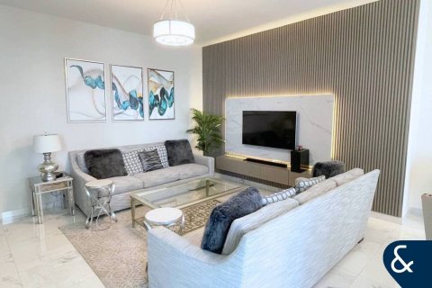 Apartment in AL HABTOOR CITY in Business Bay, Dubai 2 bedrooms, 140 sq.m. № 99170 - photo 8