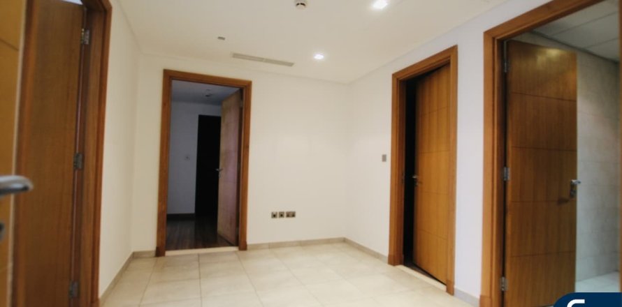 Apartment in Palm Jumeirah, Dubai 3 bedrooms, 256 sq.m. № 99183