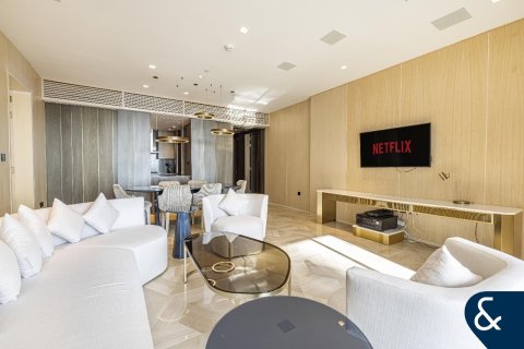 Apartment in Palm Jumeirah, Dubai 2 bedrooms, 153 sq.m. № 99187 - photo 6