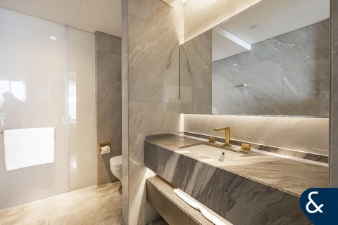 Apartment in Palm Jumeirah, Dubai 2 bedrooms, 153 sq.m. № 99187 - photo 7