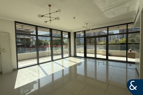 Apartment in Dubai Hills Estate, Dubai 3 bedrooms, 226 sq.m. № 99185 - photo 3