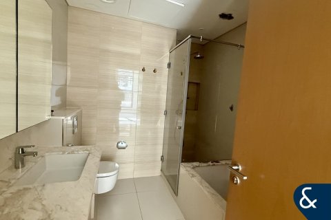 Apartment in Dubai Hills Estate, Dubai 3 bedrooms, 226 sq.m. № 99185 - photo 10