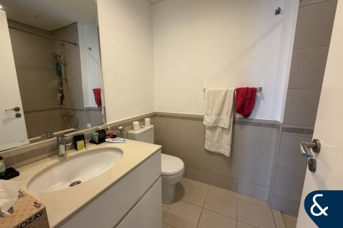 Appartement à Zahra Apartments, Town Square, Dubai, 2 chambres, 87 m², № 98258 - photo 14