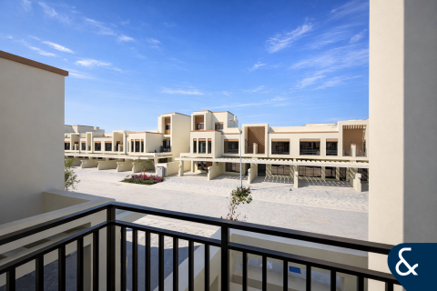 Купить таунхаус в Damac Lagoons, Дубай: 4 спальни, 212м², № 98265 - фото 3