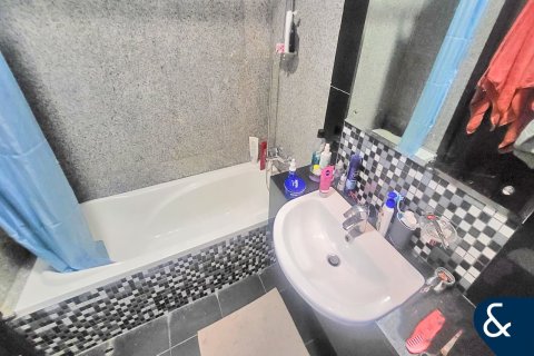 Купить квартиру в Бизнес-Бэе, Дубай: 1 спальня, 74м², № 98257 - фото 12