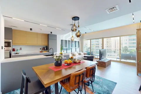 Apartment in Al Arta, Greens, Dubai 2 bedrooms, 121 sq.m. № 85579 - photo 2