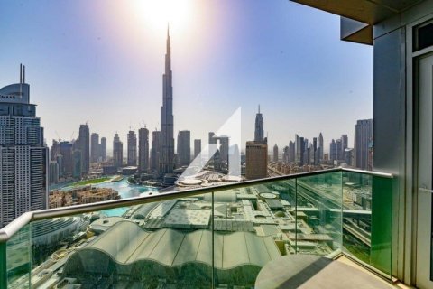 Apartamento en The Address Residence Fountain Views, Downtown Dubai (Downtown Burj Dubai), Dubai, 1 dormitorio, 78 m², № 7802 - foto 1