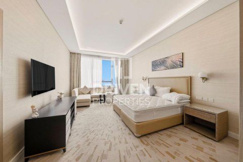 Apartment in The Palm Tower, Palm Jumeirah, Dubai studio, 48.59 sq.m. № 129730 - photo 2