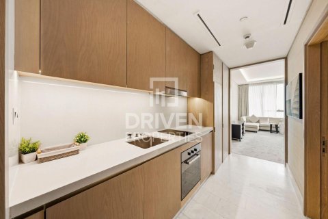 Apartment in The Palm Tower, Palm Jumeirah, Dubai studio, 48.59 sq.m. № 129730 - photo 9