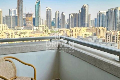 Apartamento en Boulevard Central Towers, Downtown Dubai (Downtown Burj Dubai), Dubai, 1 dormitorio, 71.16 m², № 129742 - foto 11
