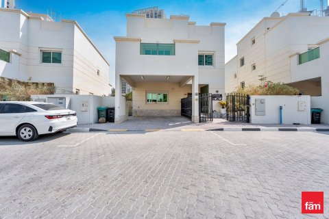 Villa à Dubai, 4 chambres, 501.5 m², № 64060 - photo 30