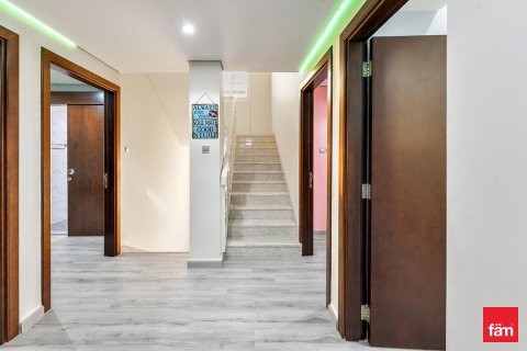 Villa à Dubai, 4 chambres, 501.5 m², № 64060 - photo 11