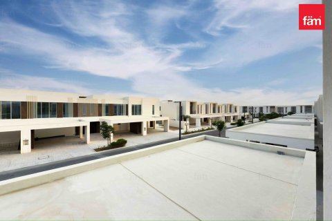 Villa en Dubai, 4 dormitorios, 257.5 m², № 64066 - foto 5
