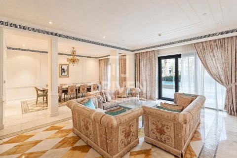 Dúplex en Palazzo Versace, Culture Village, Dubai, 3 dormitorios, 472.32 m², № 126397 - foto 7