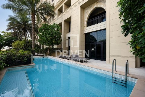 Dúplex en Palazzo Versace, Culture Village, Dubai, 3 dormitorios, 472.32 m², № 126397 - foto 24