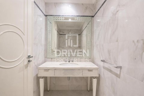 Dúplex en Palazzo Versace, Culture Village, Dubai, 3 dormitorios, 472.32 m², № 126397 - foto 20