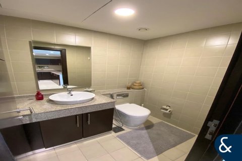 Apartment in The Torch, Dubai Marina, Dubai 1 bedroom, 91 sq.m. № 76488 - photo 11