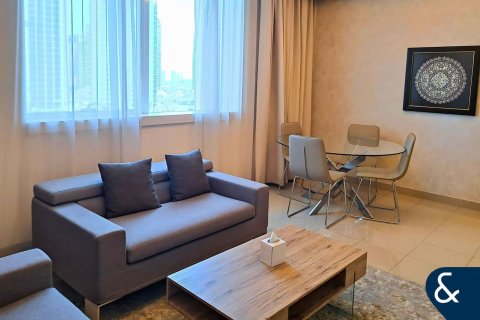 Apartment in Dubai Marina, Dubai 1 bedroom, 67 sq.m. № 76484 - photo 2