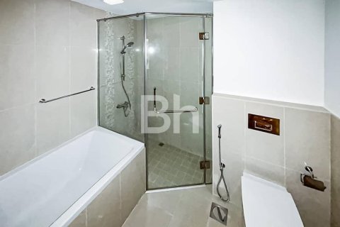 Снять в аренду квартиру в Даунтаун Дубай (Даунтаун Бурдж Дубай), Дубай: 2 спальни, 120м², № 21205 - фото 10