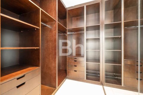 Apartamento en Jumeirah, Dubai, 2 dormitorios, 250 m², № 21203 - foto 4