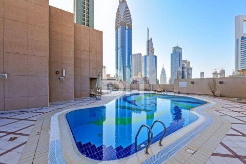 Снять в аренду квартиру в Sheikh Zayed Road, Дубай: 2 спальни, 135м², № 21208 - фото 12