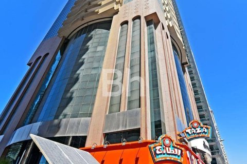 Снять в аренду квартиру в Sheikh Zayed Road, Дубай: 2 спальни, 135м², № 21208 - фото 14