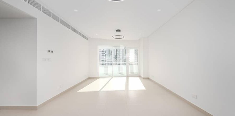 Apartamento en Sheikh Zayed Road, Dubai, 2 dormitorios, 135 m², № 21208
