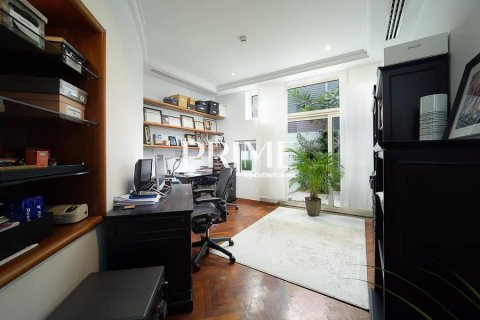 Купить виллу в Умм-Сукейме, Дубай: 9 спален, 1904м², № 21204 - фото 11