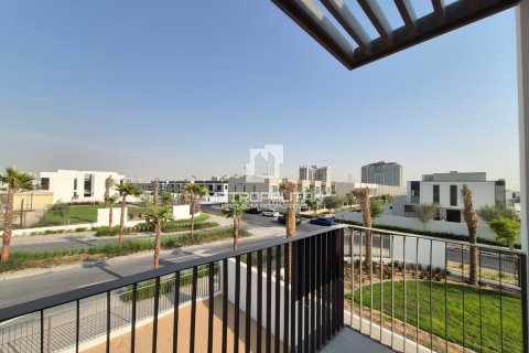 Maison de ville à Al Furjan, Dubai, 4 chambres, 360 m², № 73359 - photo 1