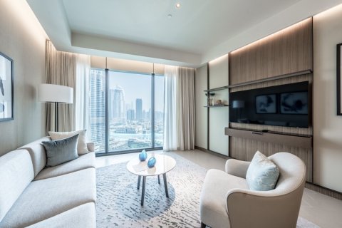 Apartment in Downtown Dubai (Downtown Burj Dubai), Dubai 2 bedrooms, 114.17778700 sq.m. № 12466 - photo 4