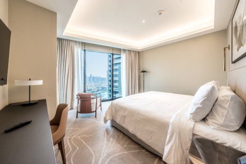 Apartment in Downtown Dubai (Downtown Burj Dubai), Dubai 2 bedrooms, 114.17778700 sq.m. № 12466 - photo 13
