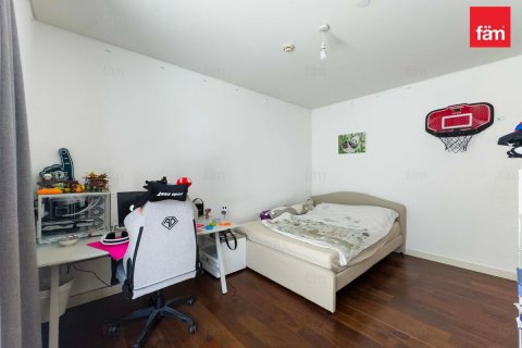 Apartment in Al Wasl, Dubai 3 bedrooms, 261.6 sq.m. № 23742 - photo 19