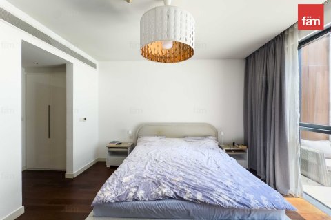 Apartment in City Walk, Dubai 3 bedrooms, 261.6 sq.m. № 23742 - photo 2