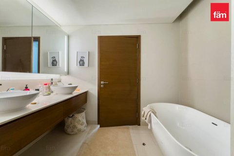Apartment in City Walk, Dubai 3 bedrooms, 261.6 sq.m. № 23742 - photo 28